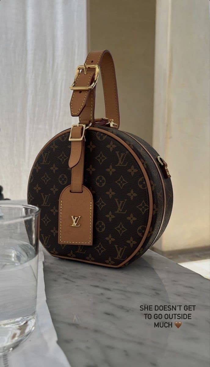 Louis Vuitton Petite Boite Chapeau